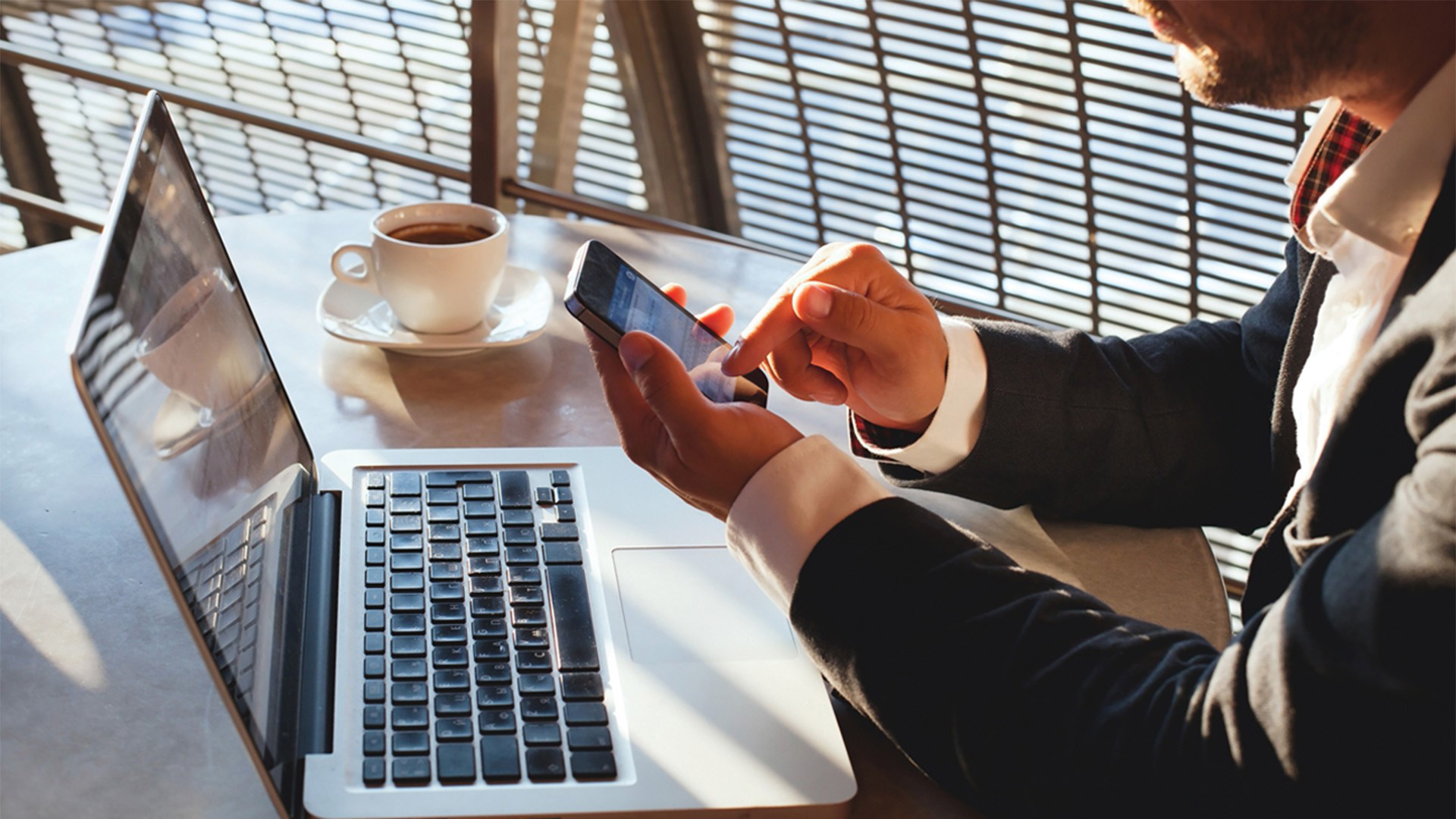 افزونههای سایت و خط خدماتی ایران پیامک: ارسال پیامهای مهم بدون نگرانی از بلک لیست